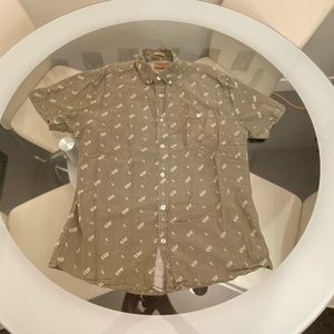 Slim Fit FreeNature Button Up